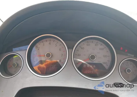 2009 Volkswagen Routan Sel Premium from USA, damaged, VIN 2V8HW64X59R500433